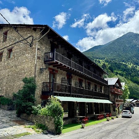 Hotel Valls Valira Os de Civís Exterior foto